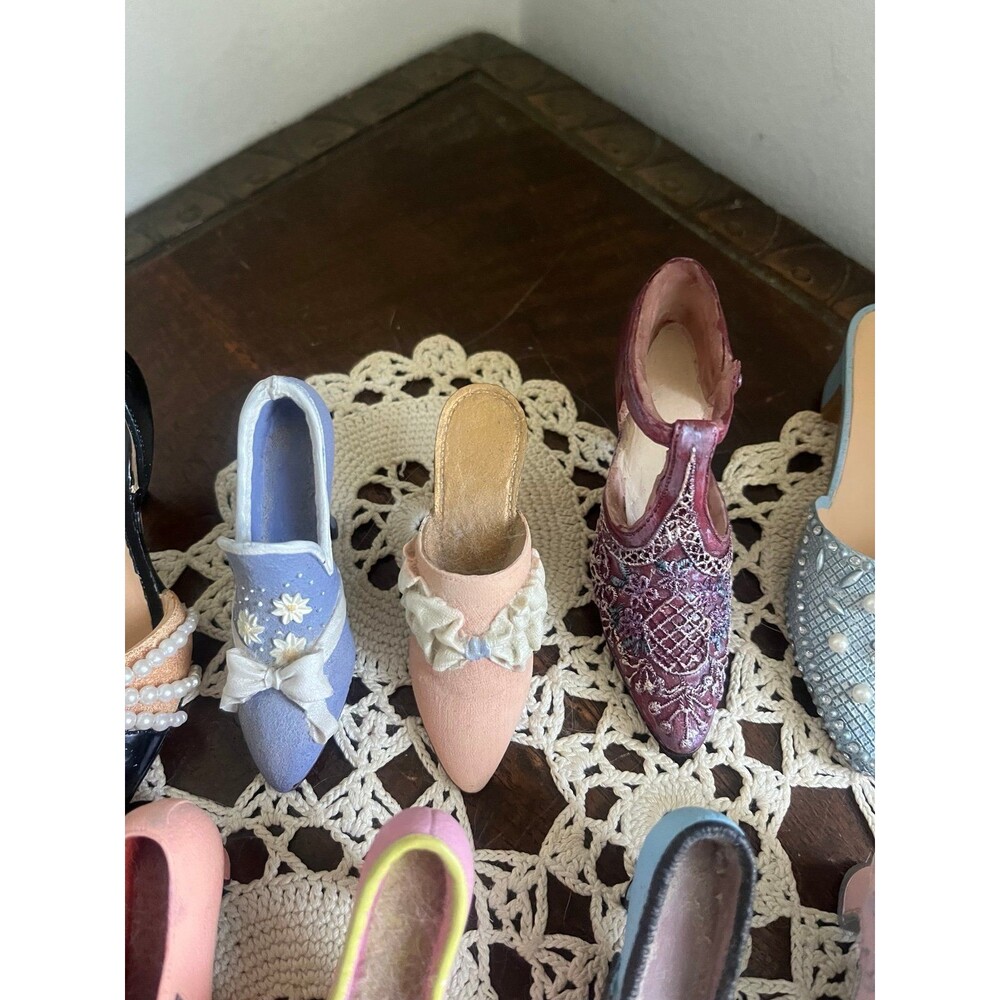 Mini Shoe Collection - Picture 3 of 9